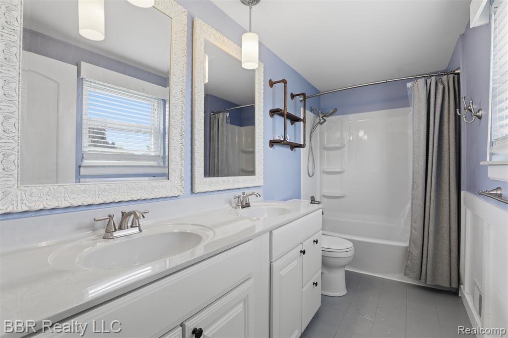 4680 Forest Lane, Trenton, MI 48183 — Photo 27