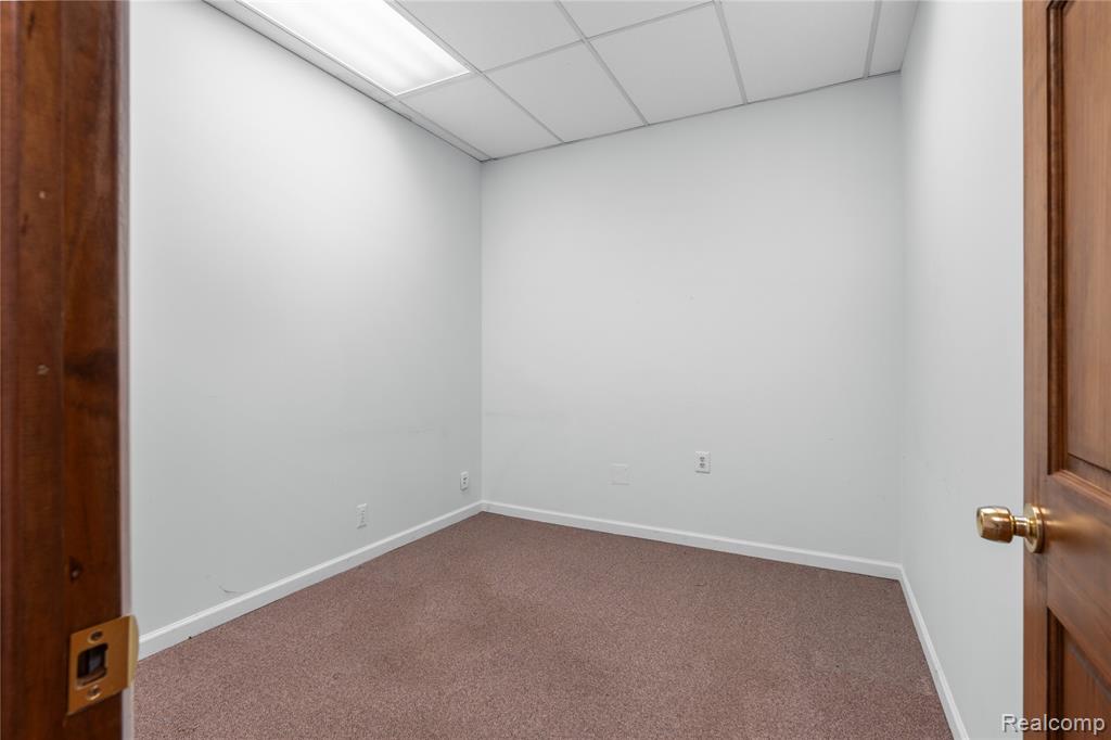 9857 Reeck Road, Allen Park, MI 48101 — Photo 10