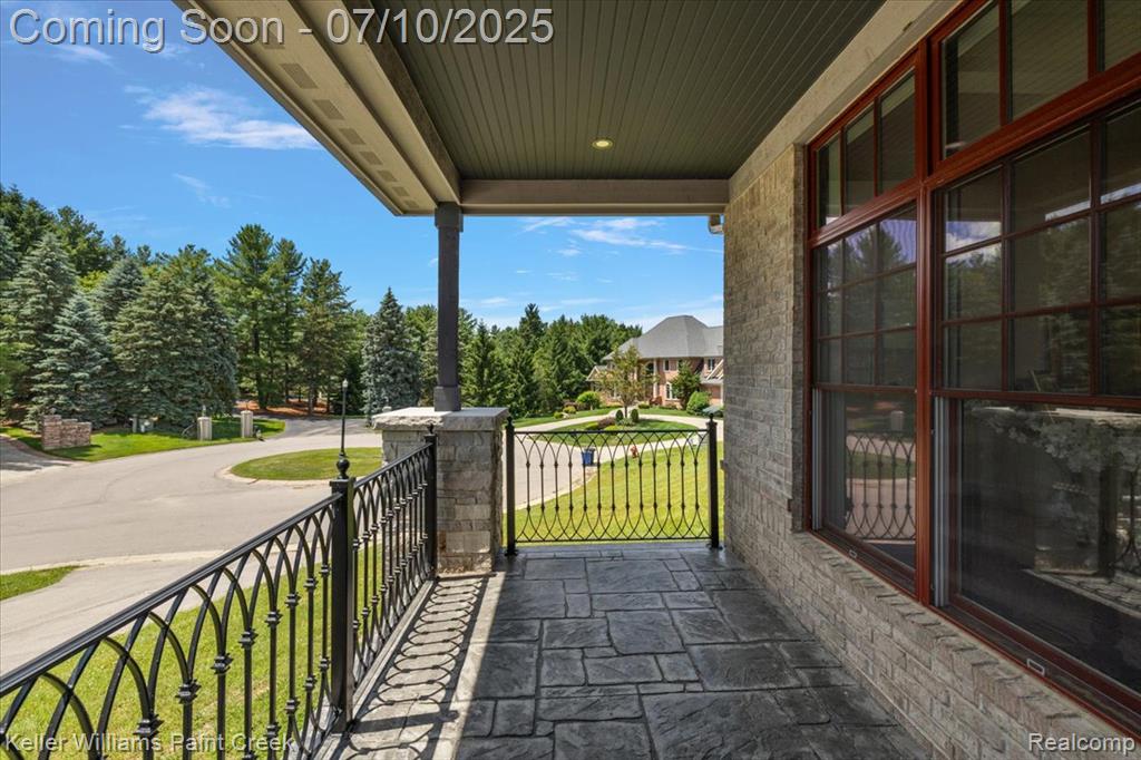 6295 Canter Creek Trail, Grand Blanc, MI 48439 — Photo 10