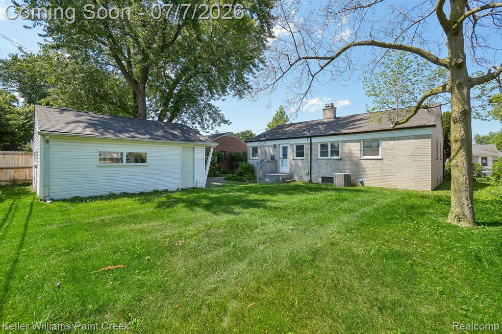 5110 Lyons Circle S, Warren, MI 48092 — Photo 21
