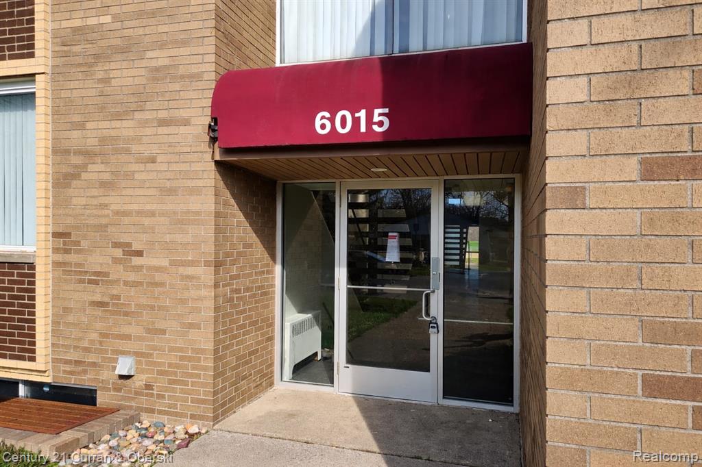 6015 SOUTHFIELD Road, Detroit, MI 48228