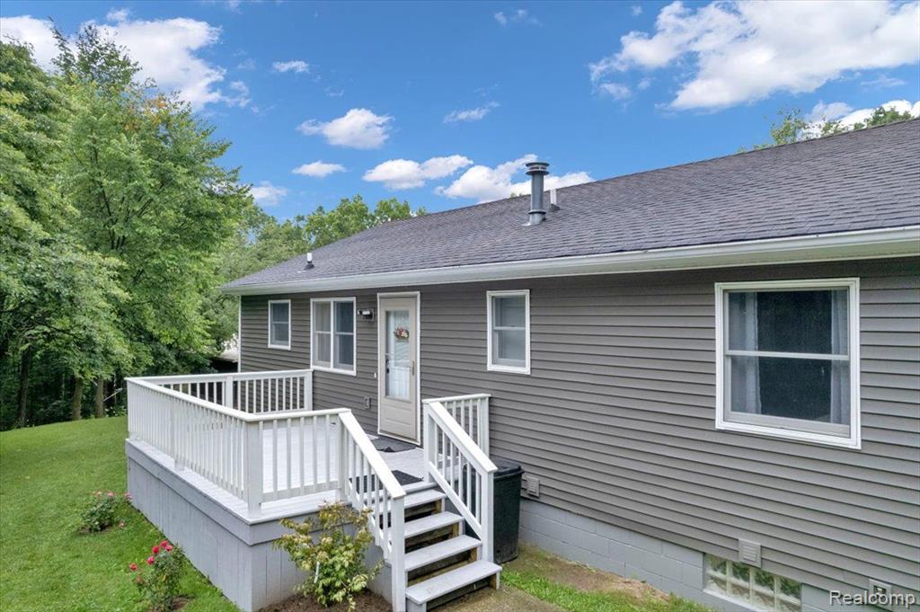 5010 BELLE RIVER Road, Attica, MI 48412 — Photo 5