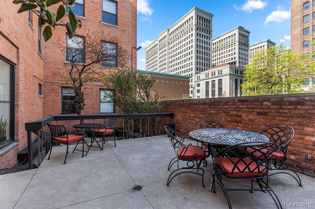 629 W Milwaukee Street, Detroit, MI 48202 — Photo 22