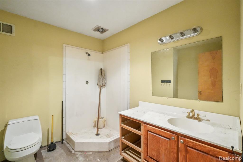 4123 Windiate Park Drive, Waterford, MI 48329 — Photo 43