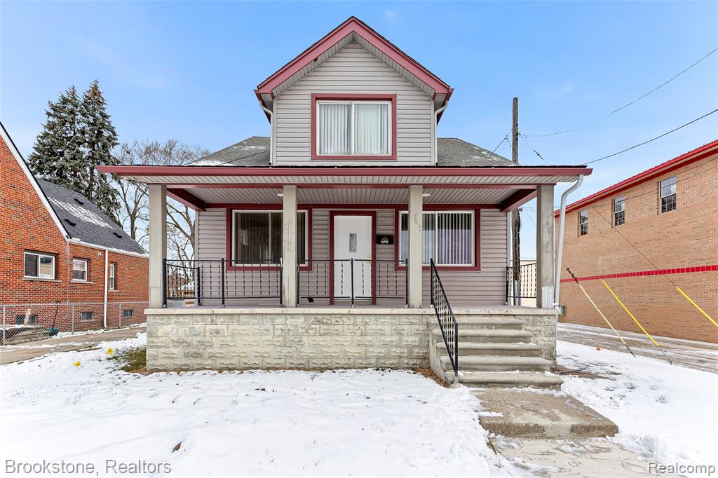 5021 Forest Side Drive, Flint, MI, 48532