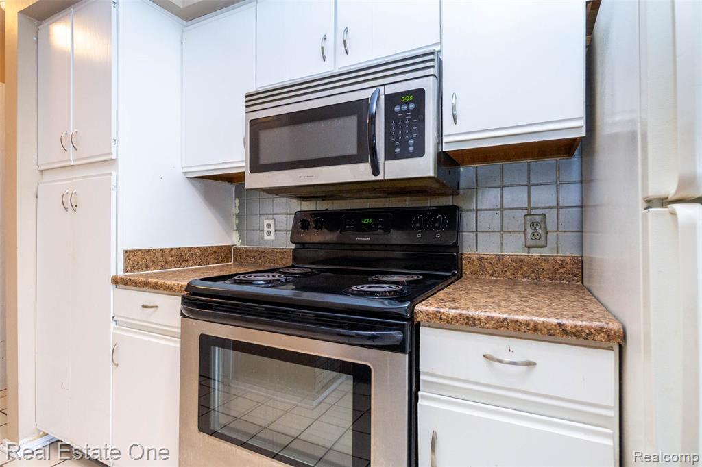 1891 Vine Way Drive, 33, Canton, MI 48188 — Photo 19