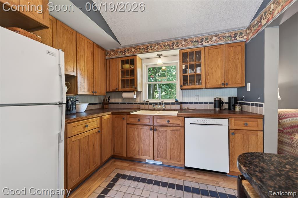 89 S Main Street, Clarkston, MI — Photo 25