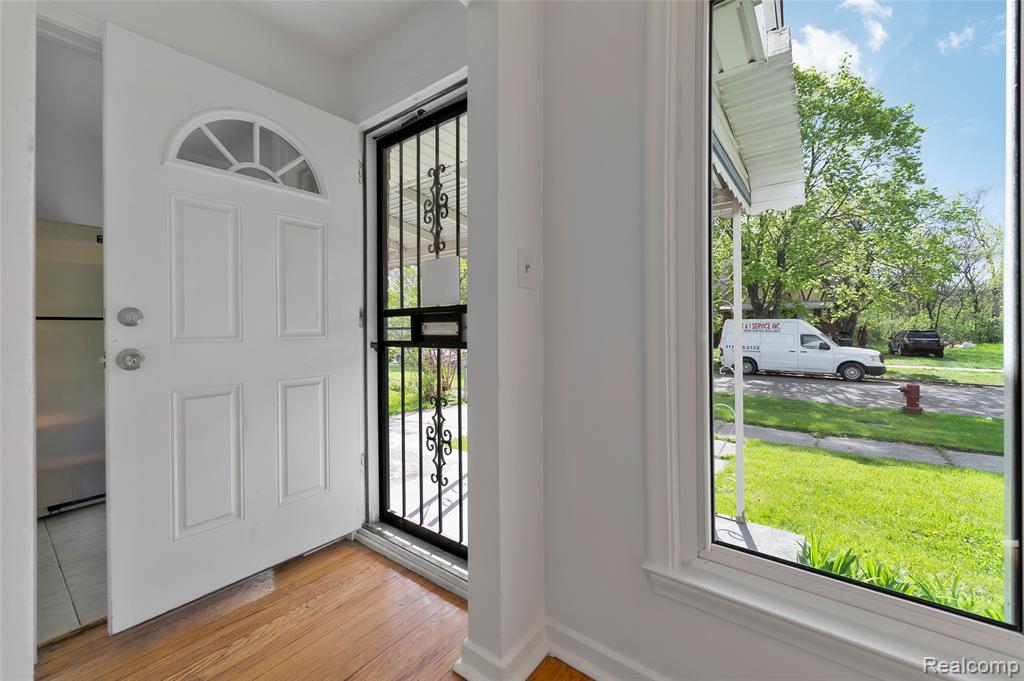 19674 Irvington Street, Highland Park, MI 48203 — Photo 3