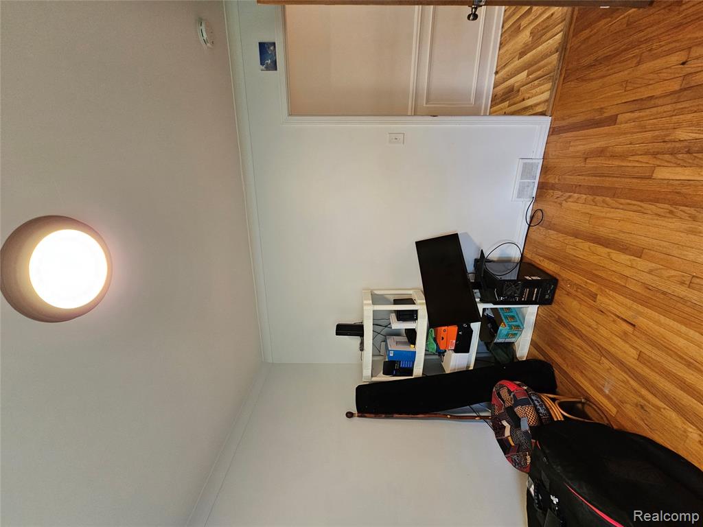 3377 S MACKIN Road, Road, Flint, MI 48504 — Photo 16