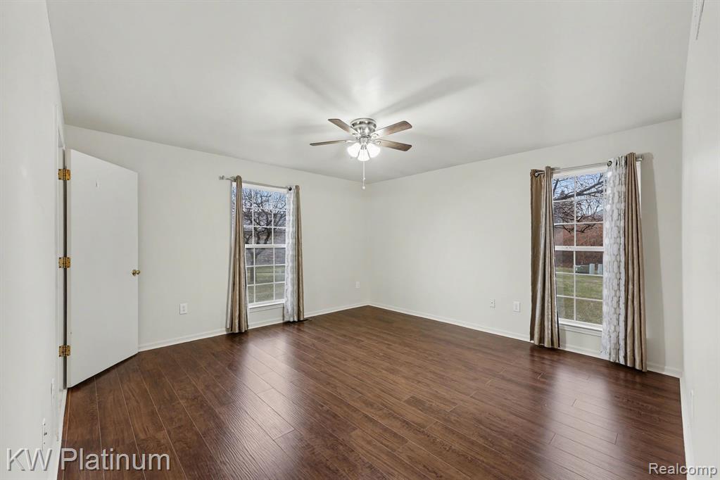48459 Hudson Bay Court, Utica, MI 48315 — Photo 11
