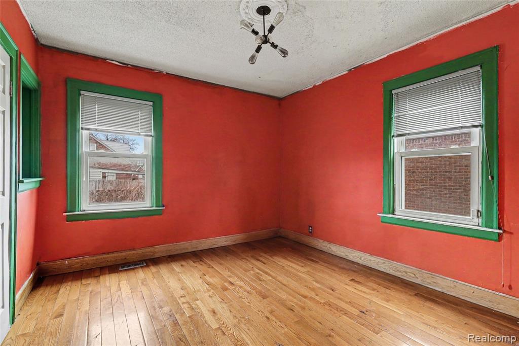 5719 Haverhill Street, Detroit, MI 48224 — Photo 11