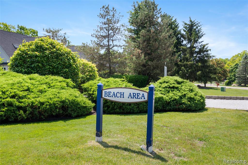 4940 Stillmeadow Drive, Howell, MI 48843 — Photo 35