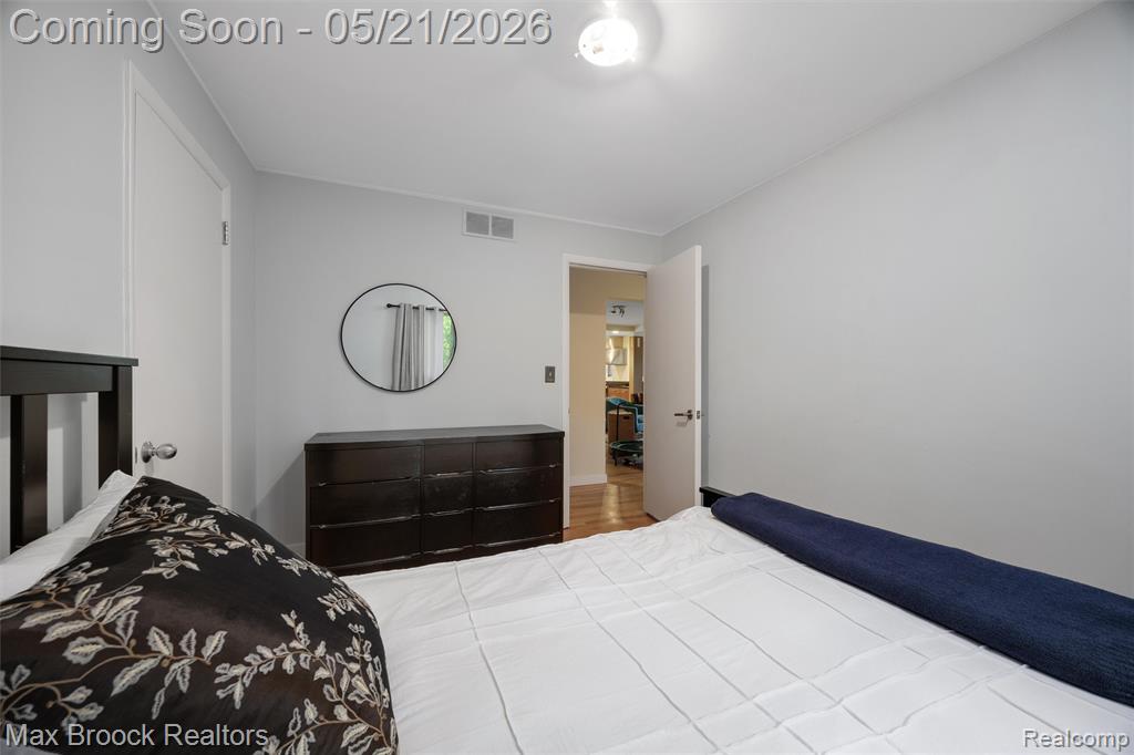 255 N Berkshire Road, Bloomfield Hills, MI 48302 — Photo 28