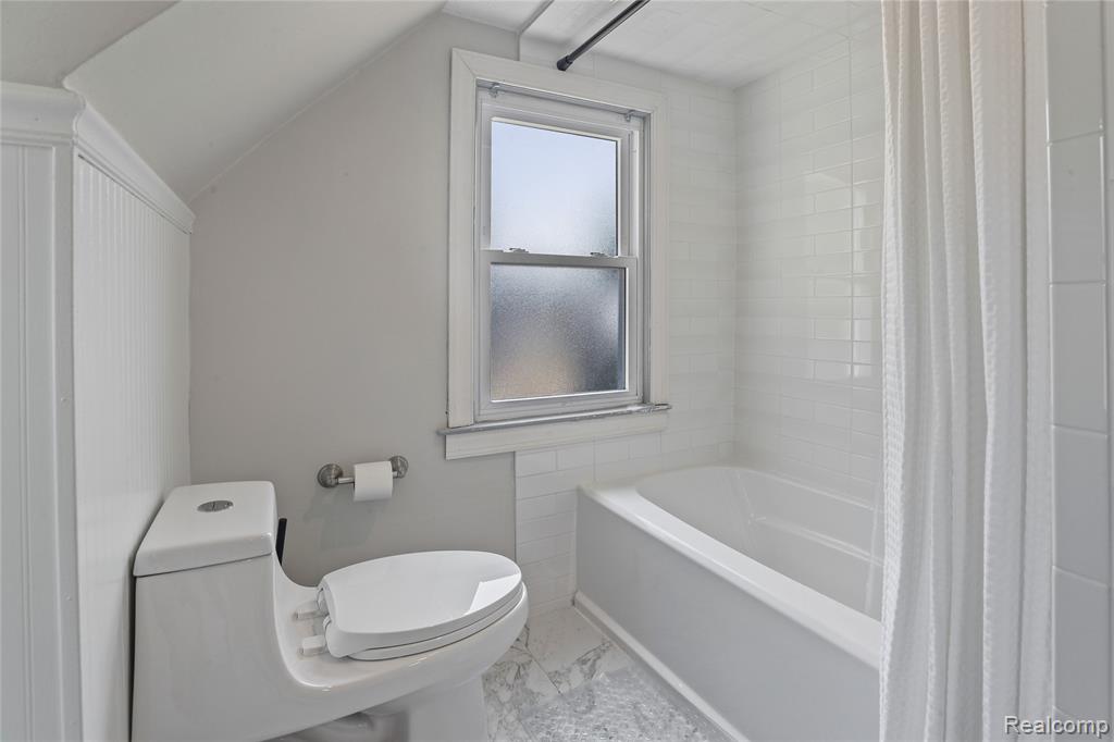 3051 Elmwood Drive, Fort Gratiot, MI 48059 — Photo 20
