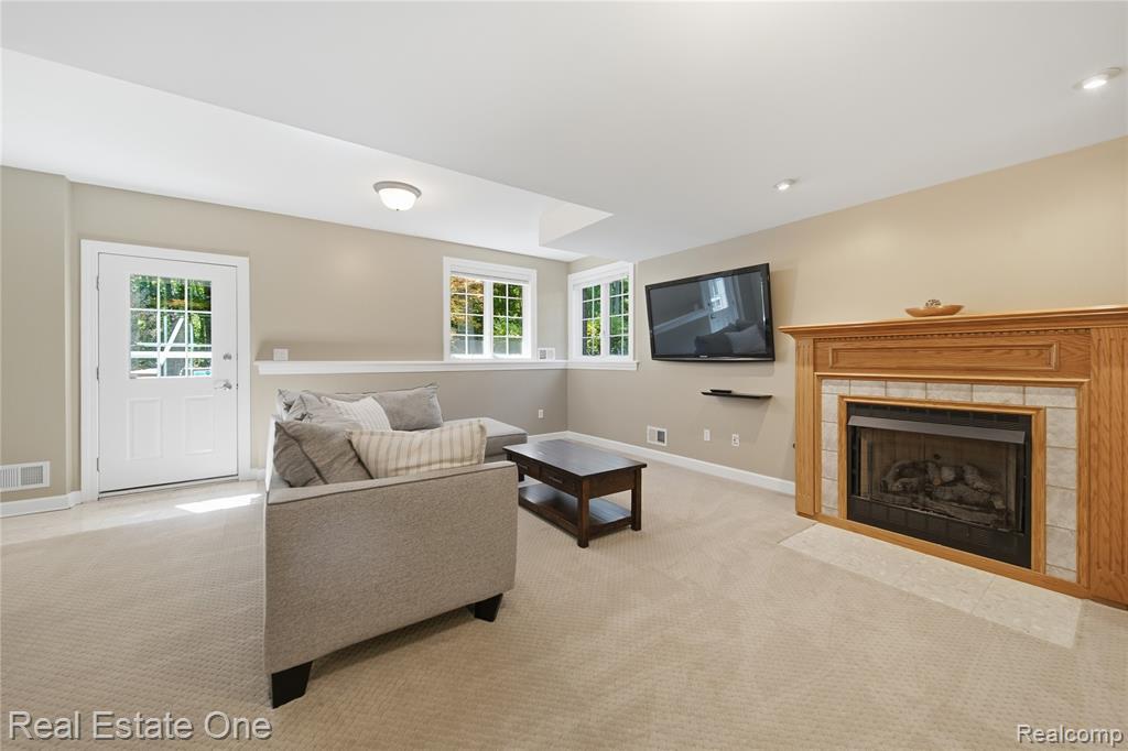 472 Timbermill Lane, Howell, MI 48843 — Photo 31