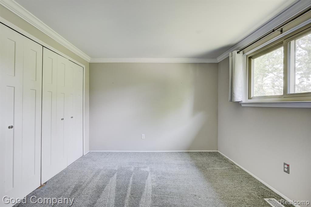 6672 Devonshire Drive, Canton, MI 48187 — Photo 27