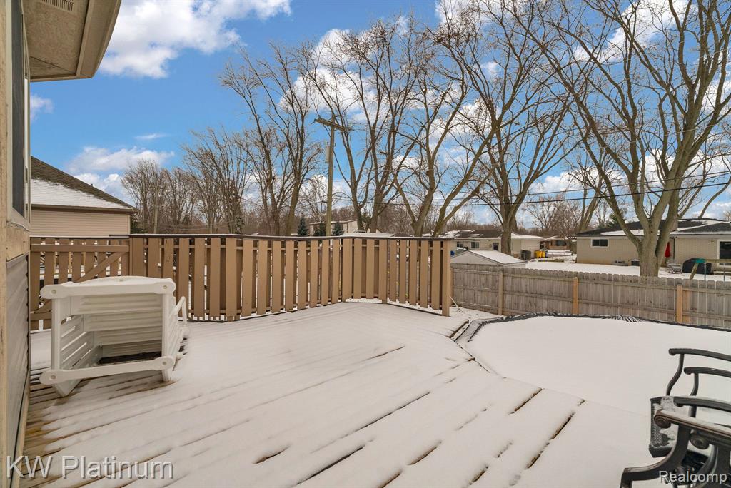 51963 Kings Pointe Drive, New Baltimore, MI 48047 — Photo 40