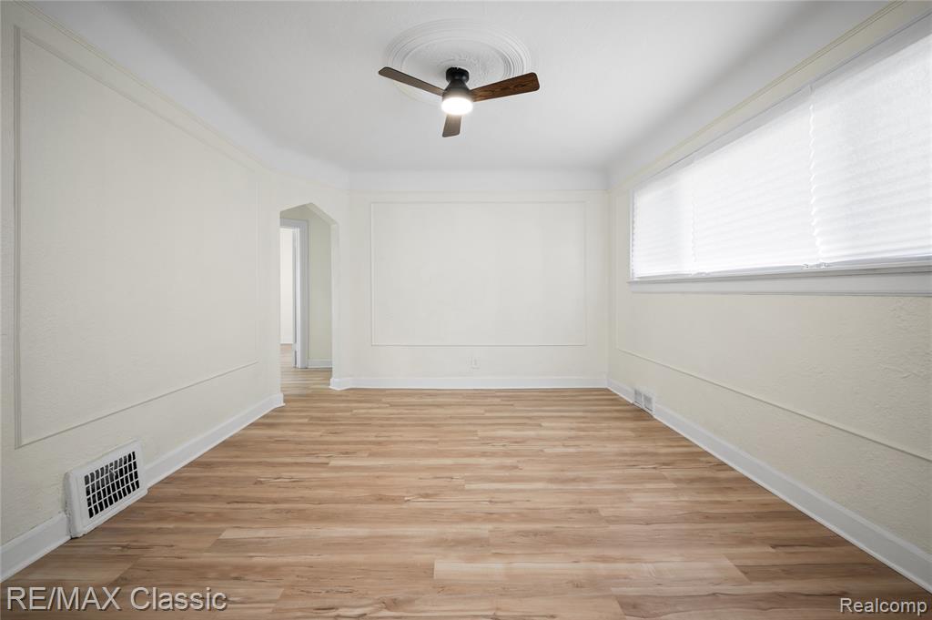7239 Barrie Street, Dearborn, MI 48126 — Photo 11