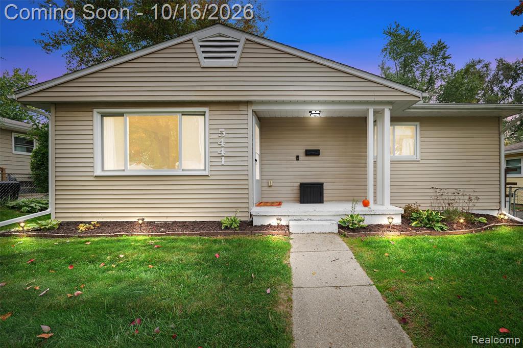 5441 Military Avenue, Brighton, MI 48116
