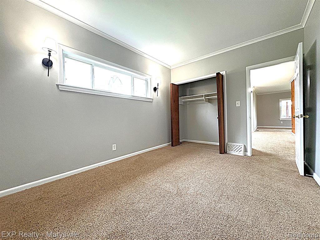 8897 Avoca Road, Avoca, MI 48006 — Photo 13
