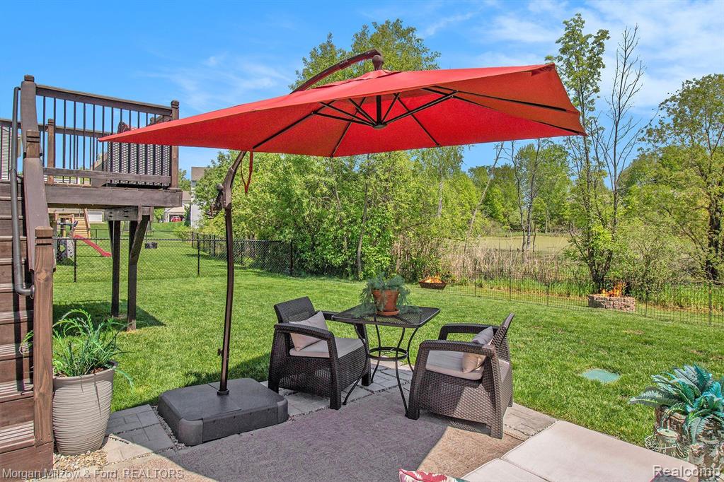 637 AUTUMN VALLEY Drive, Ortonville, MI 48462 — Photo 24