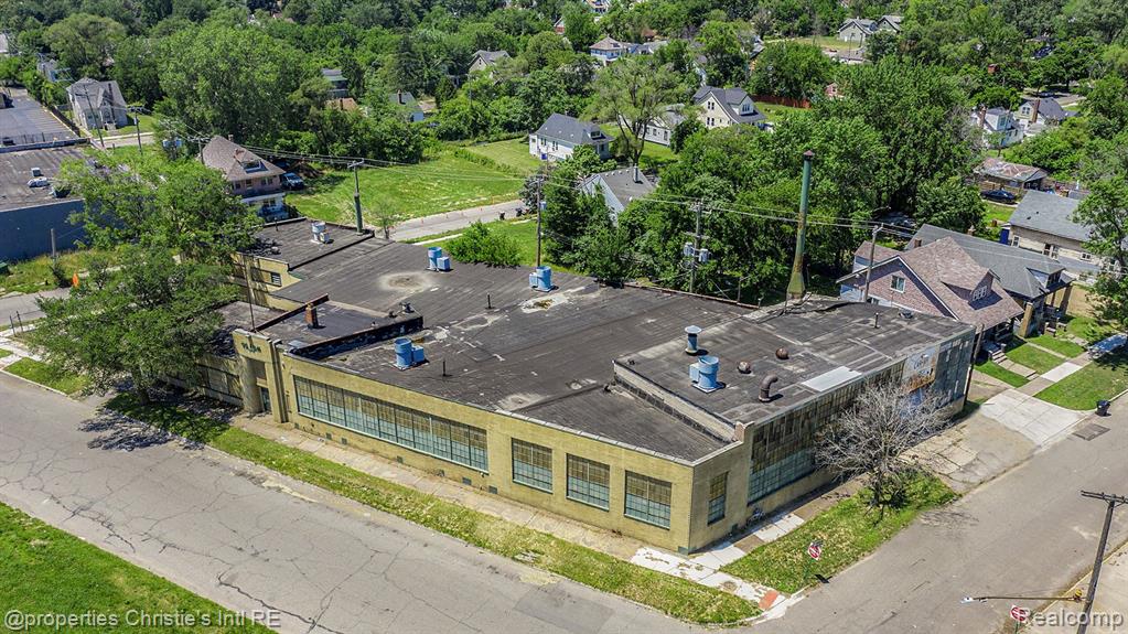 2731 JEROME Street, Detroit, MI 48212 — Photo 13