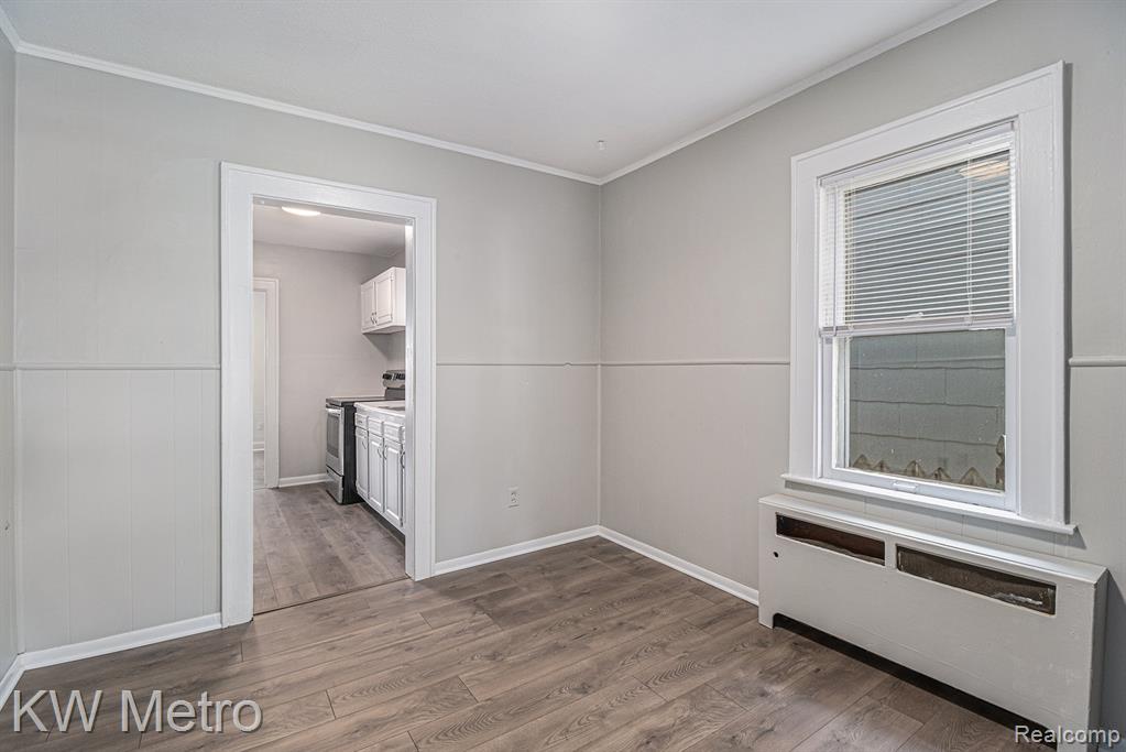 508 West PARKDALE Avenue, Royal Oak, MI 48073 — Photo 8