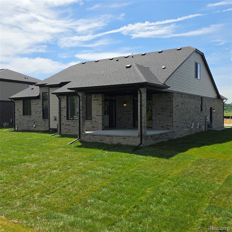 7368 Brys Drive, Shelby, MI 48316 — Photo 23