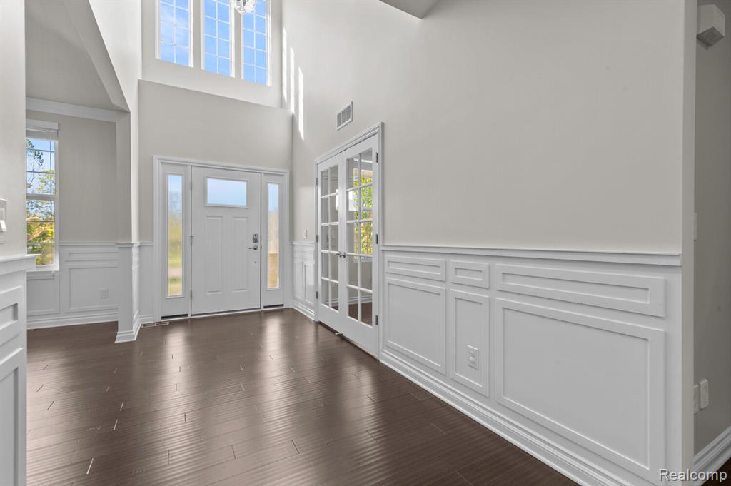 1526 Hickory Ridge Court, Canton, MI 48187 — Photo 3