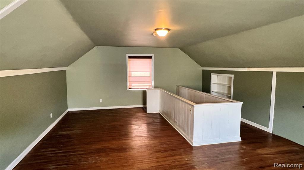 10185 Beaconsfield Street, Detroit, MI 48224 — Photo 16