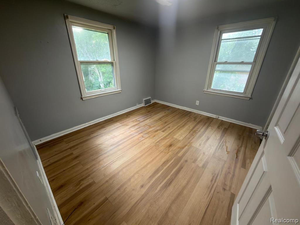 8837 Evergreen Avenue, Detroit, MI 48228 — Photo 12
