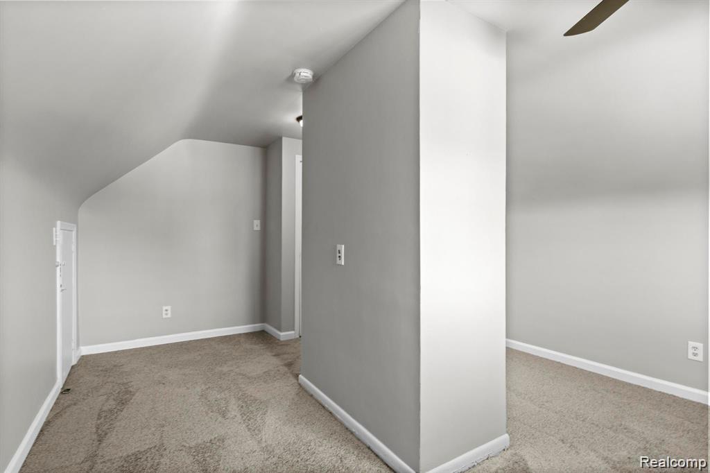 7331 Drexel Street, Dearborn Heights, MI 48127 — Photo 14