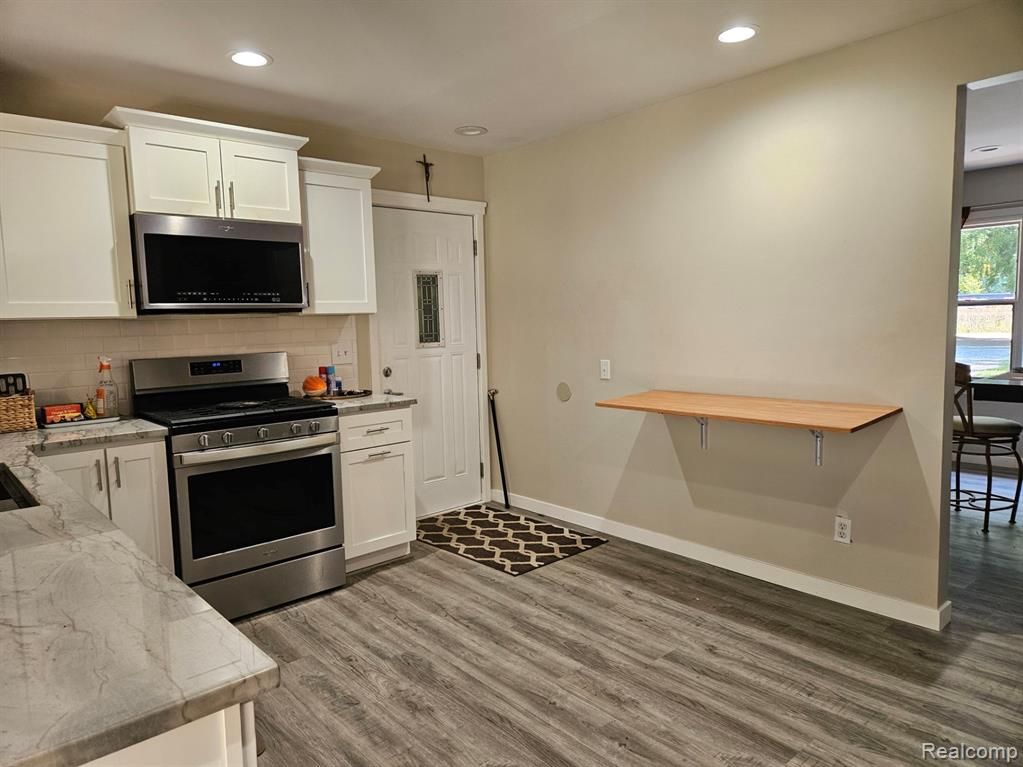 9750 Whitmore Lake Road, Brighton, MI 48116 — Photo 4