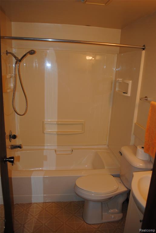 3103 Nokomis Trail, Clyde, MI 48049 — Photo 17