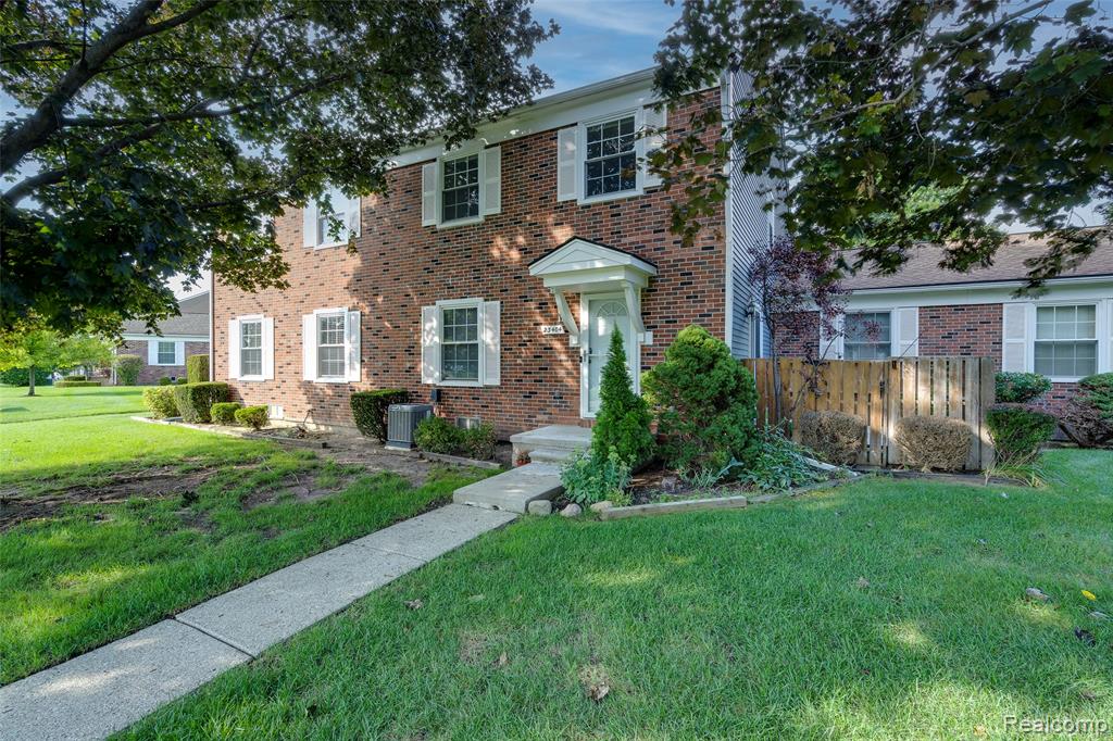 23404 N Rockledge, Novi, MI — Photo 22
