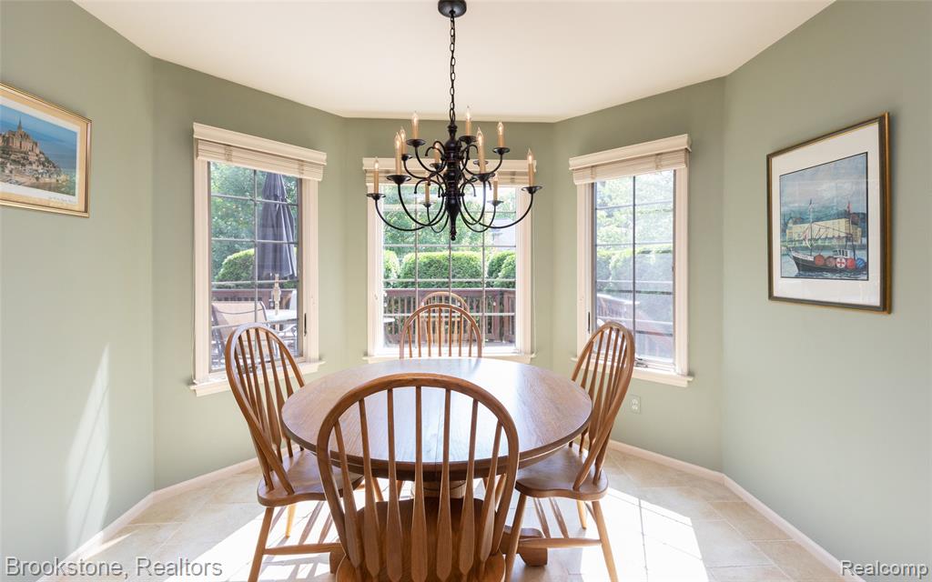 6871 Berry Pointe Drive, Clarkston, MI 48348 — Photo 24