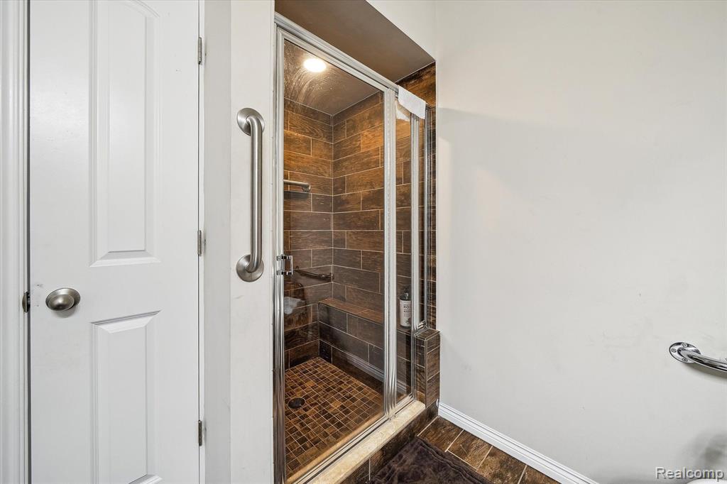 5121 HAWKSEYE Trace, Warren, MI 48092 — Photo 30