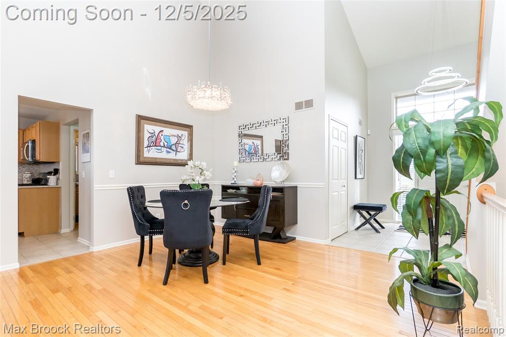 6157 Lochmore Drive, Commerce Twp, MI 48382 — Photo 15