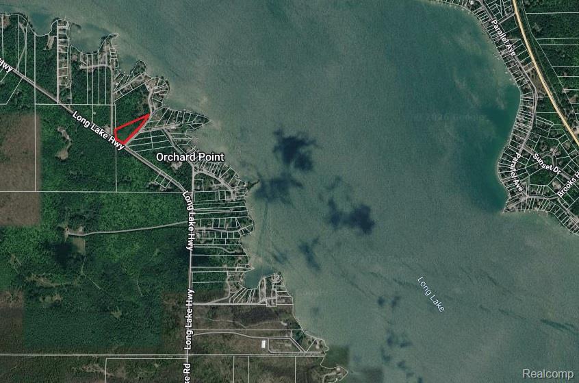 V/L Hiawatha, Presque Isle, MI 49777 — front exterior