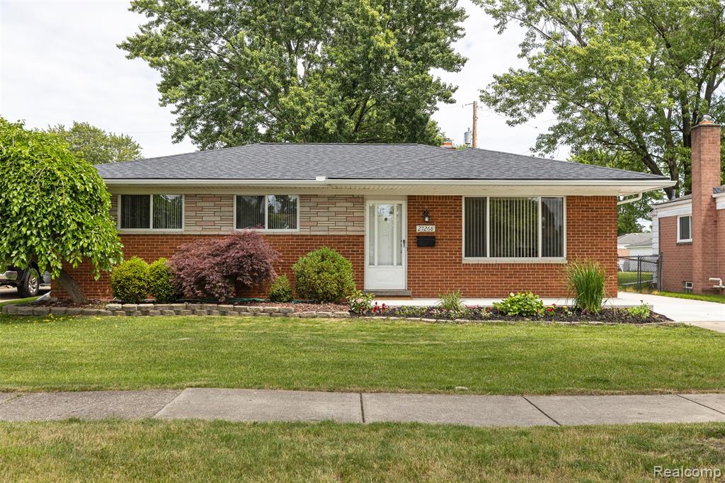 27268 Wagner Drive, Warren, MI 48093