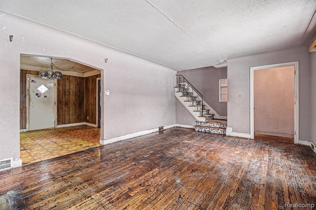 18679 Santa Barbara Drive, Detroit, MI 48221 — Photo 6