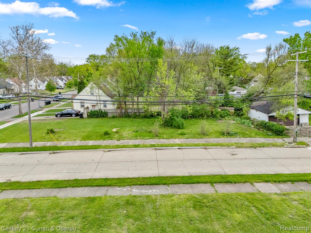 8201 Heyden Street, Detroit, MI 48228 — Photo 26