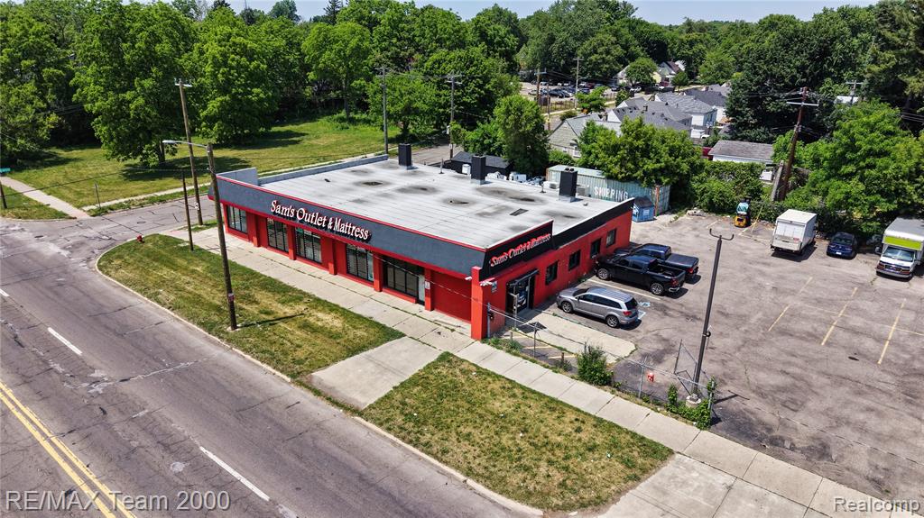 22140 W 7 Mile Road, Detroit, MI 48219 — Photo 6