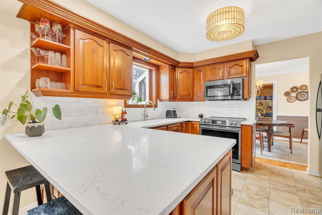 8482 BELLE BLUFF Drive, Grand Blanc, MI 48439 — Photo 21
