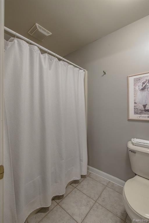 8640 Newport Drive, White Lake, MI — Photo 48