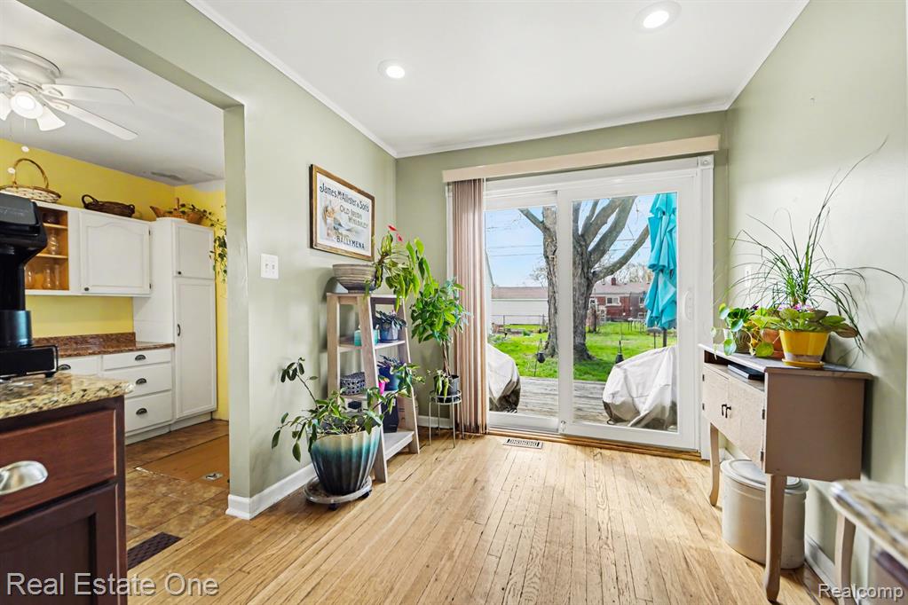 30453 Sheridan Street, Garden City, MI — Photo 11