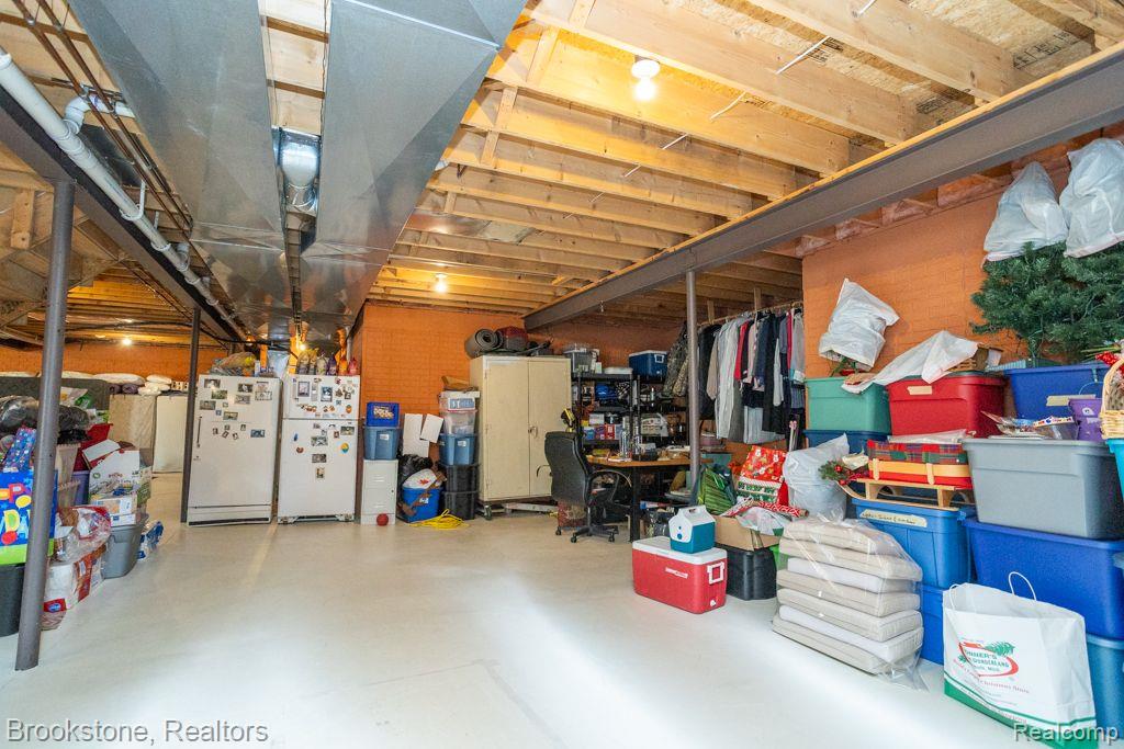 8786 COUNTRY MANOR Drive, Bruce, MI 48065 — Photo 35