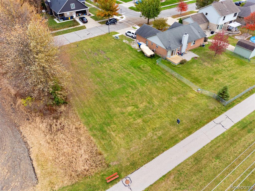 54739 Autumn View Drive, New Baltimore, MI 48047 — Photo 8