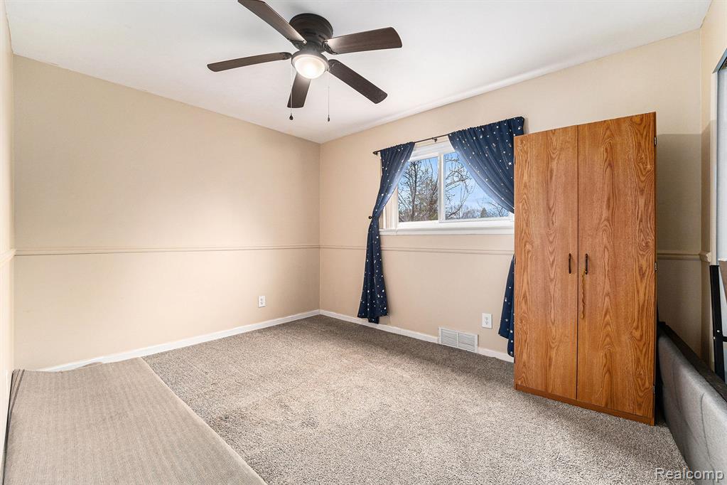 4750 LA CHENE Drive, Warren, MI 48092 — Photo 16