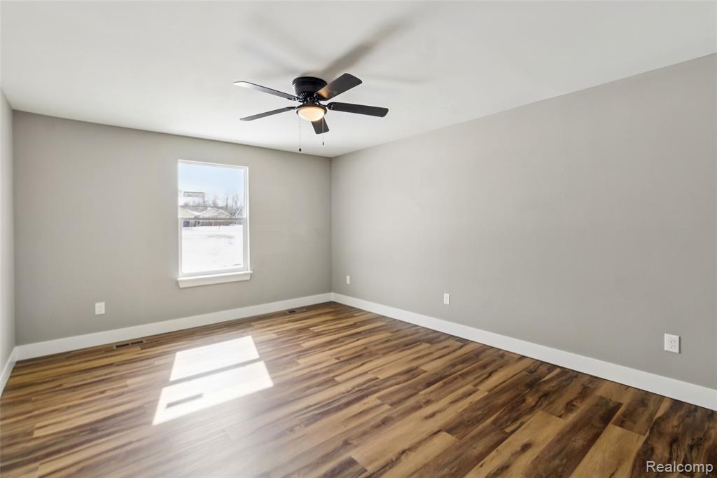 10190 Hunt Drive, Davison, MI 48423 — Photo 24